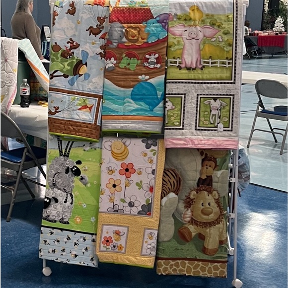 Baby quilt - Picture 10 of 10